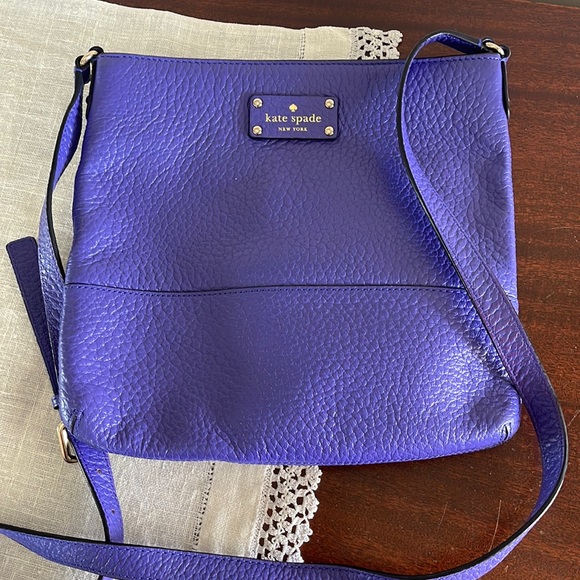 kate spade Handbags - Kate Spade Crossbody